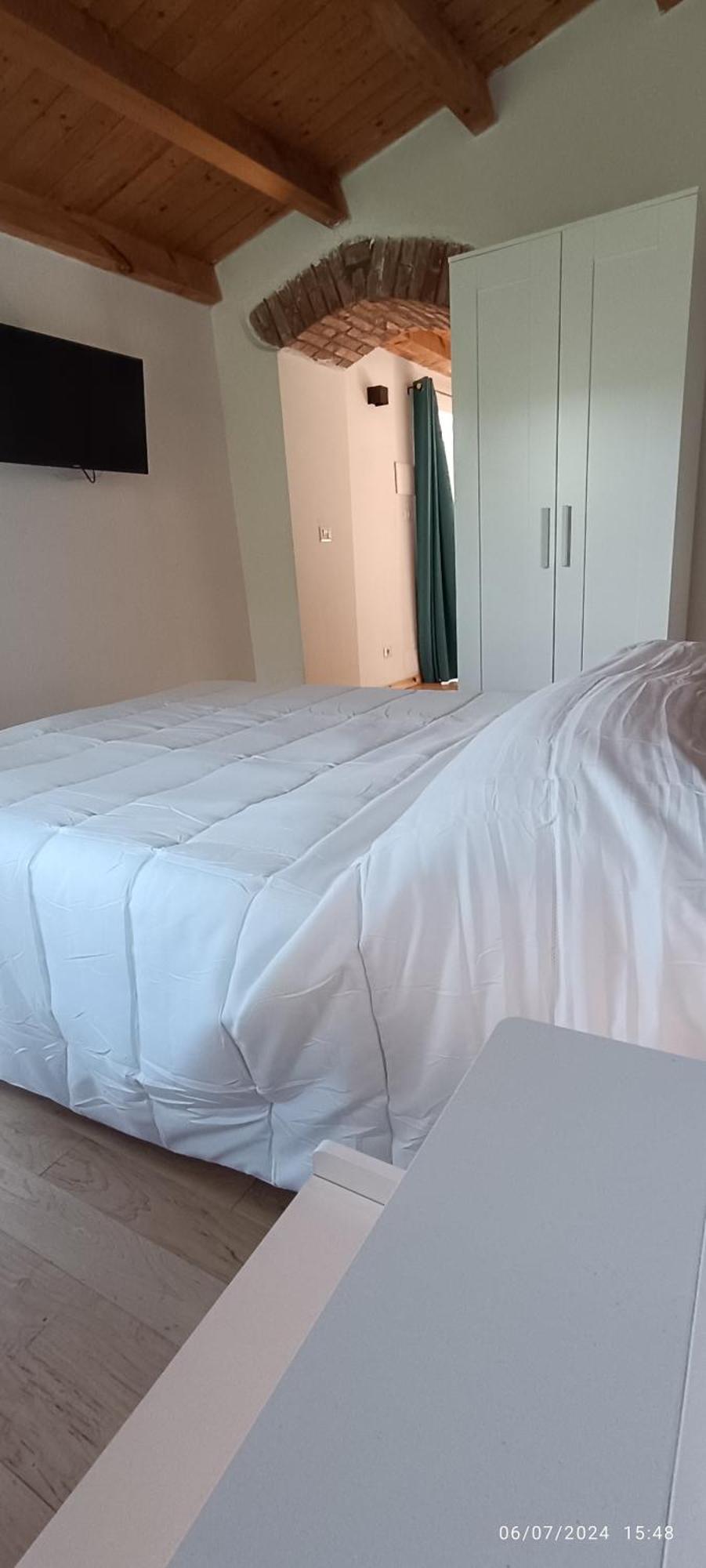 La Quiete Accesa Hotel เวอนาซซา ห้อง รูปภาพ